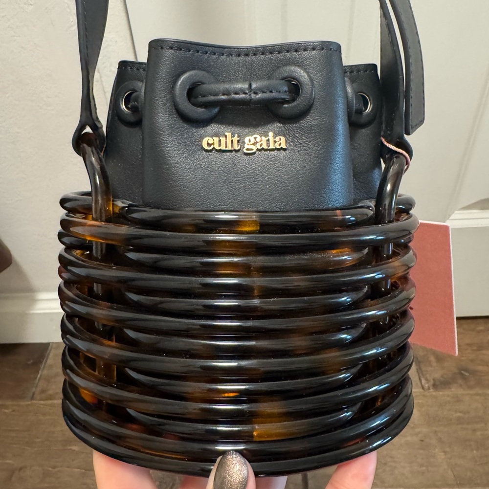 *NWT*  Cult Gaia Chaya Cross Body Bag - Tortoise